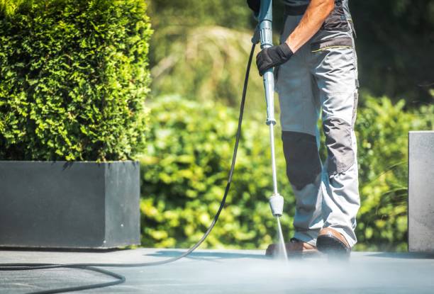 Best Gas Station Cleaning  in Red Oaks Mill, NY