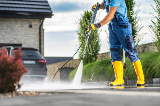 Best Warehouse Cleaning  in Red Oaks Mill, NY